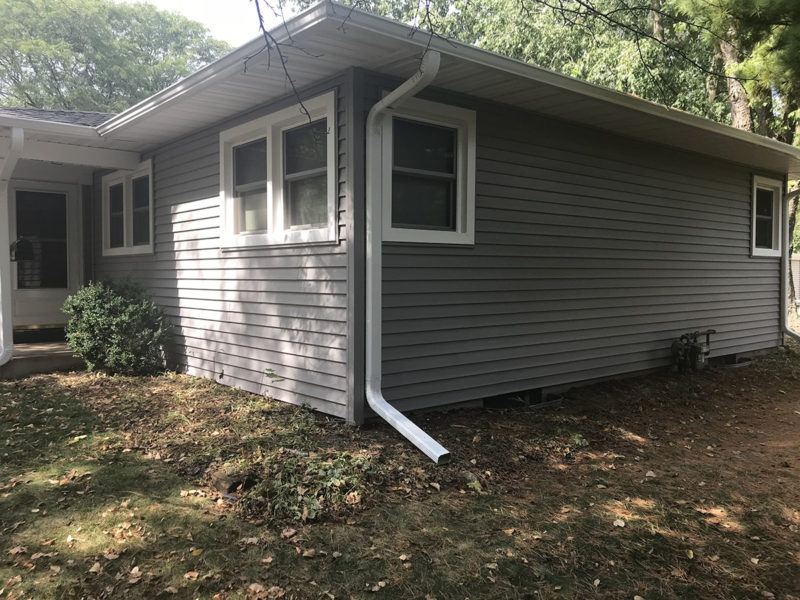 Mastic Vinyl Siding Harbor Grey Hartland,WI Big Fish Contracting